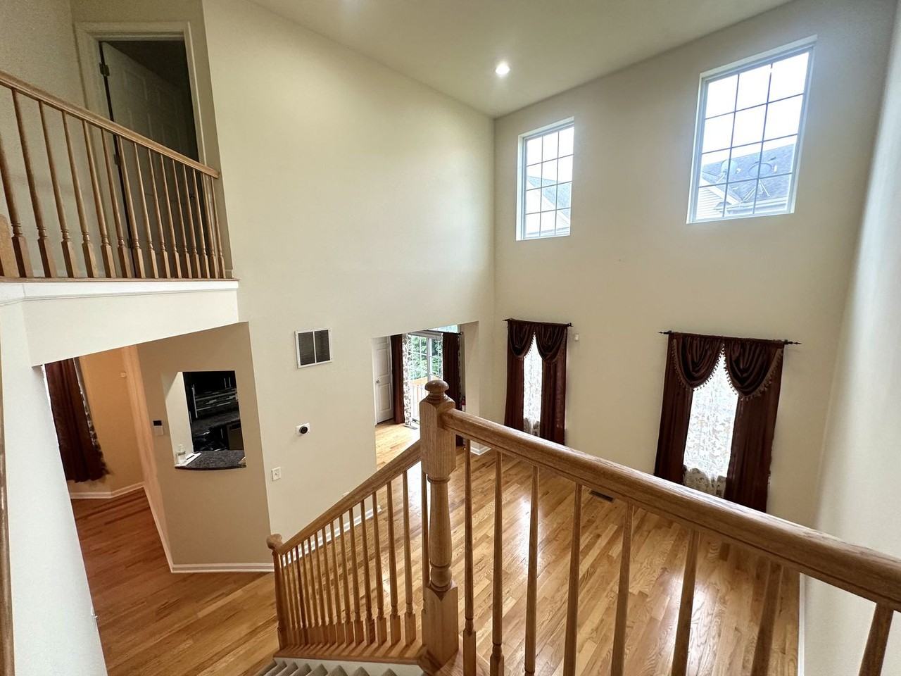 801 Juniper Ct - Photo 6 of 19