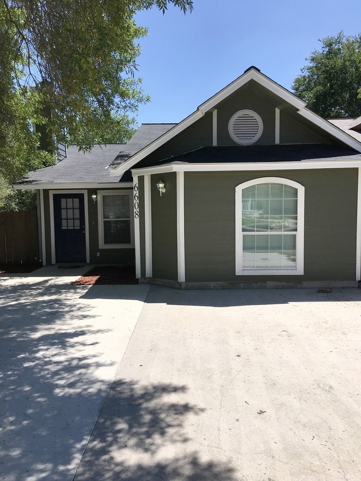 6608 Pebble Spring Dr - Photo 3 of 5