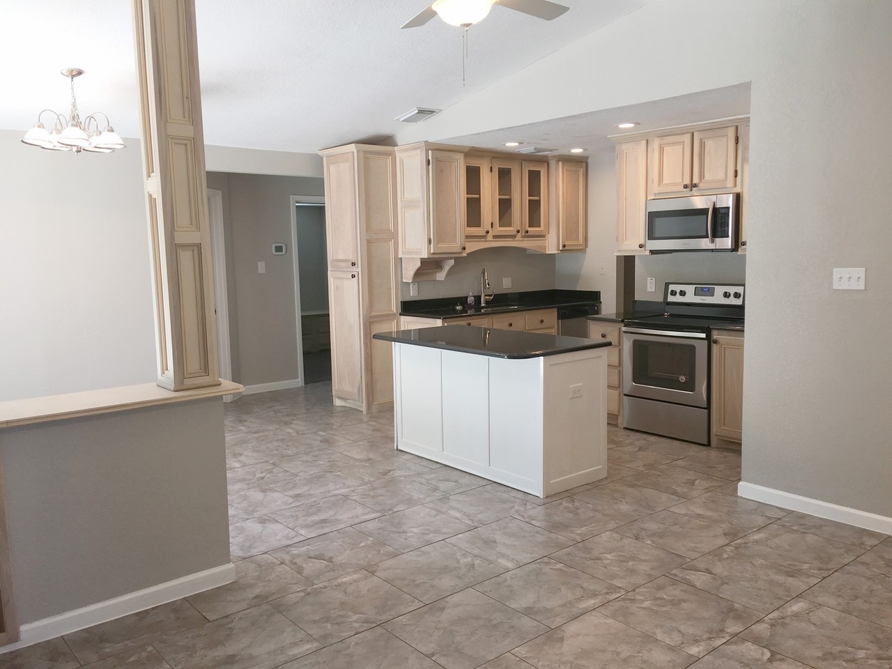 6608 Pebble Spring Dr - Photo 5 of 5