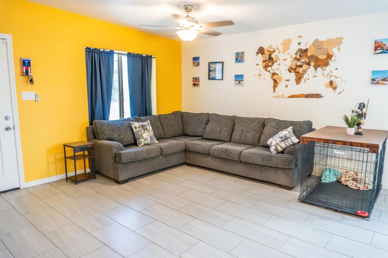 12744 E 42nd Pl - Photo 2 of 35