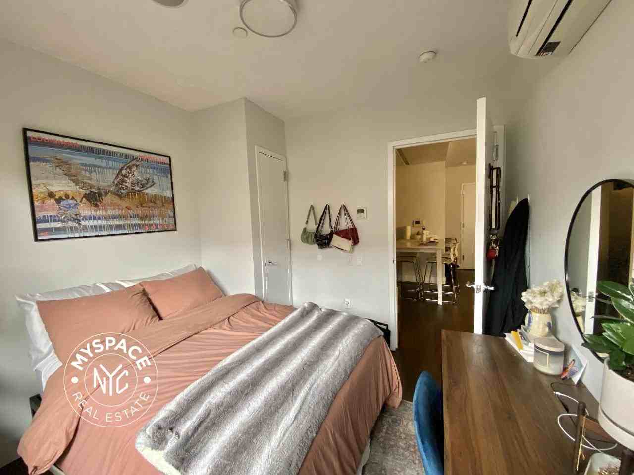 167 Graham Ave #2N - Photo 6 of 13