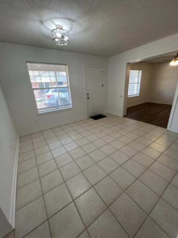 206 Summerset Ct - Photo 2 of 12