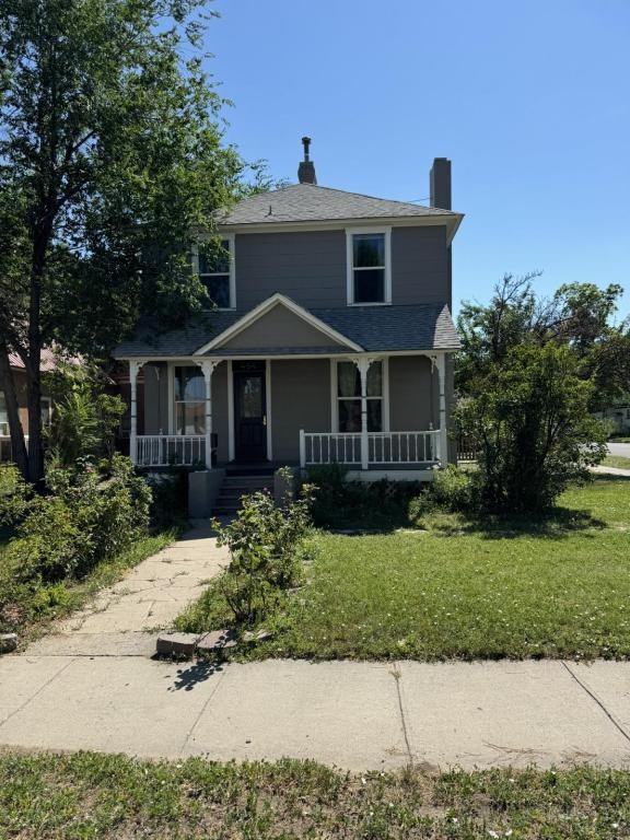 464 Grand Ave - Photo 2 of 18