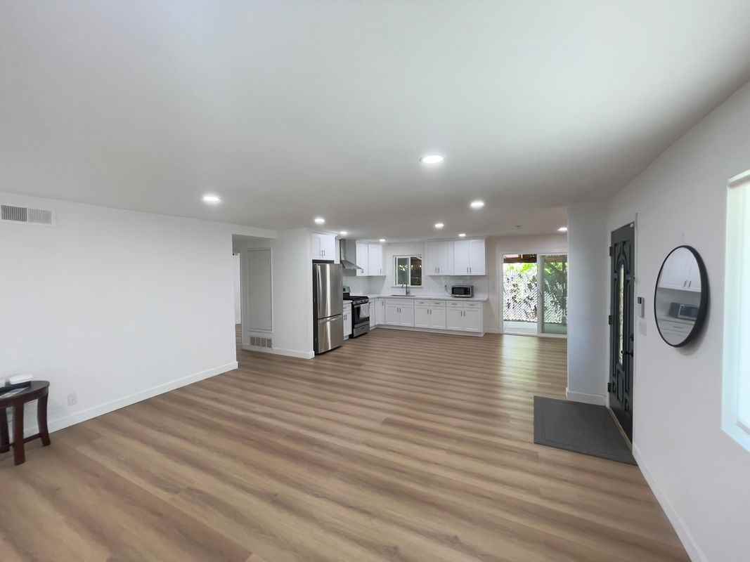 2243 Otterbein Ave - Photo 3 of 9