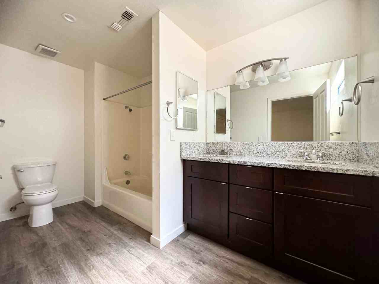 2nd Avenue Square - Photo 7 of 26