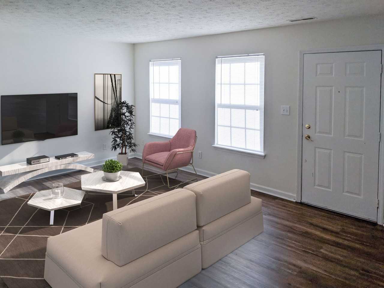 South Haven Village Apartments - Photo 3 of 33