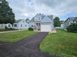 featured image of 7409 Bradbury Ave
