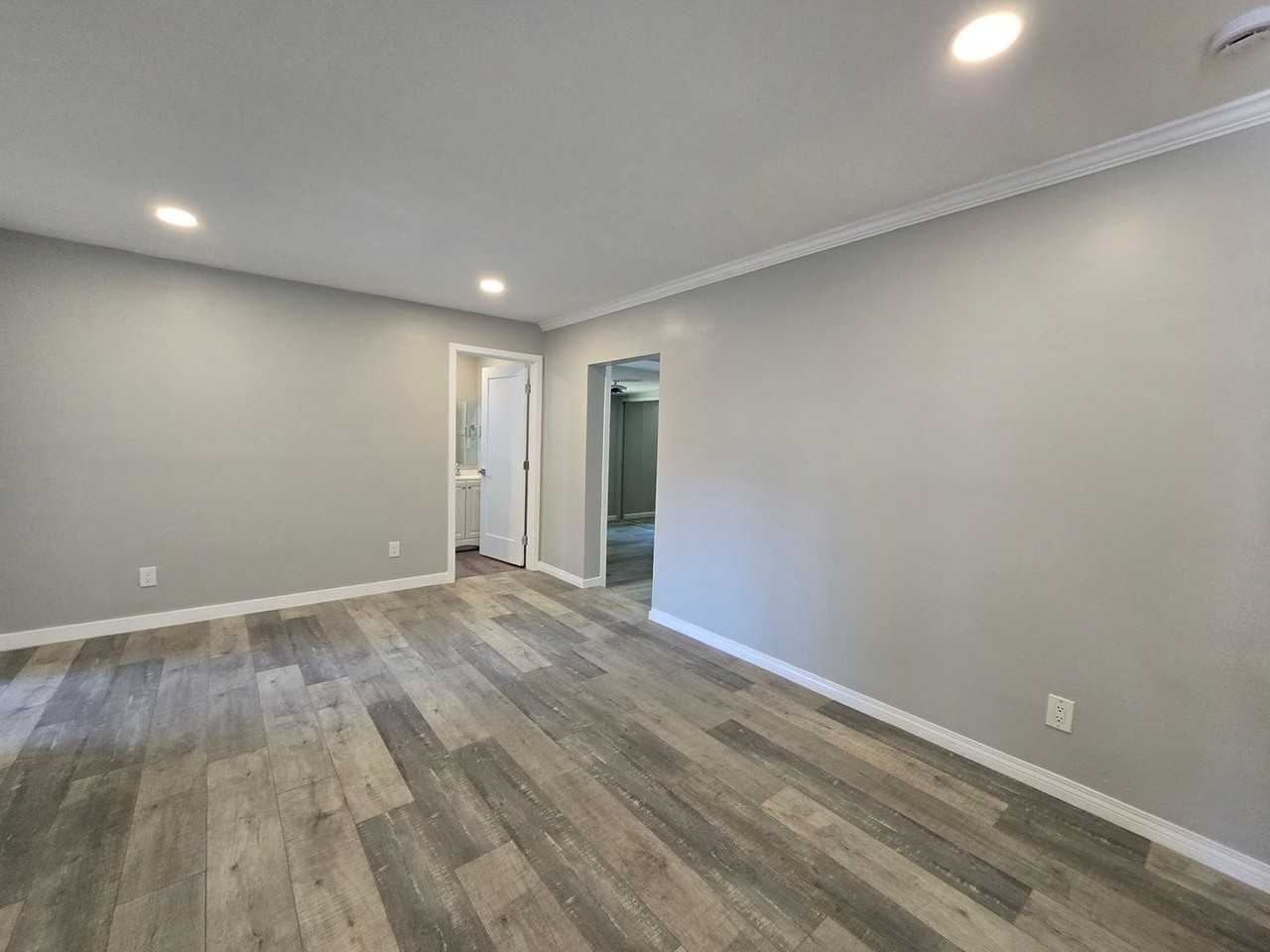 5103 Tipton St - Photo 6 of 20