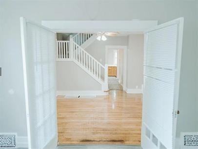 525 S 31st Ave - Photo 2 of 20