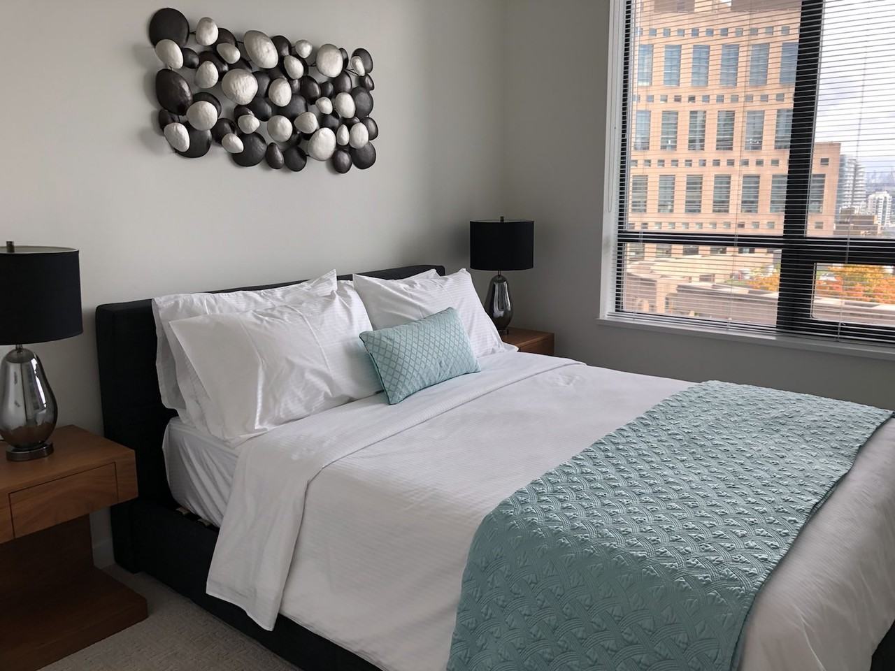 788 Richards Street - Photo 3 of 23