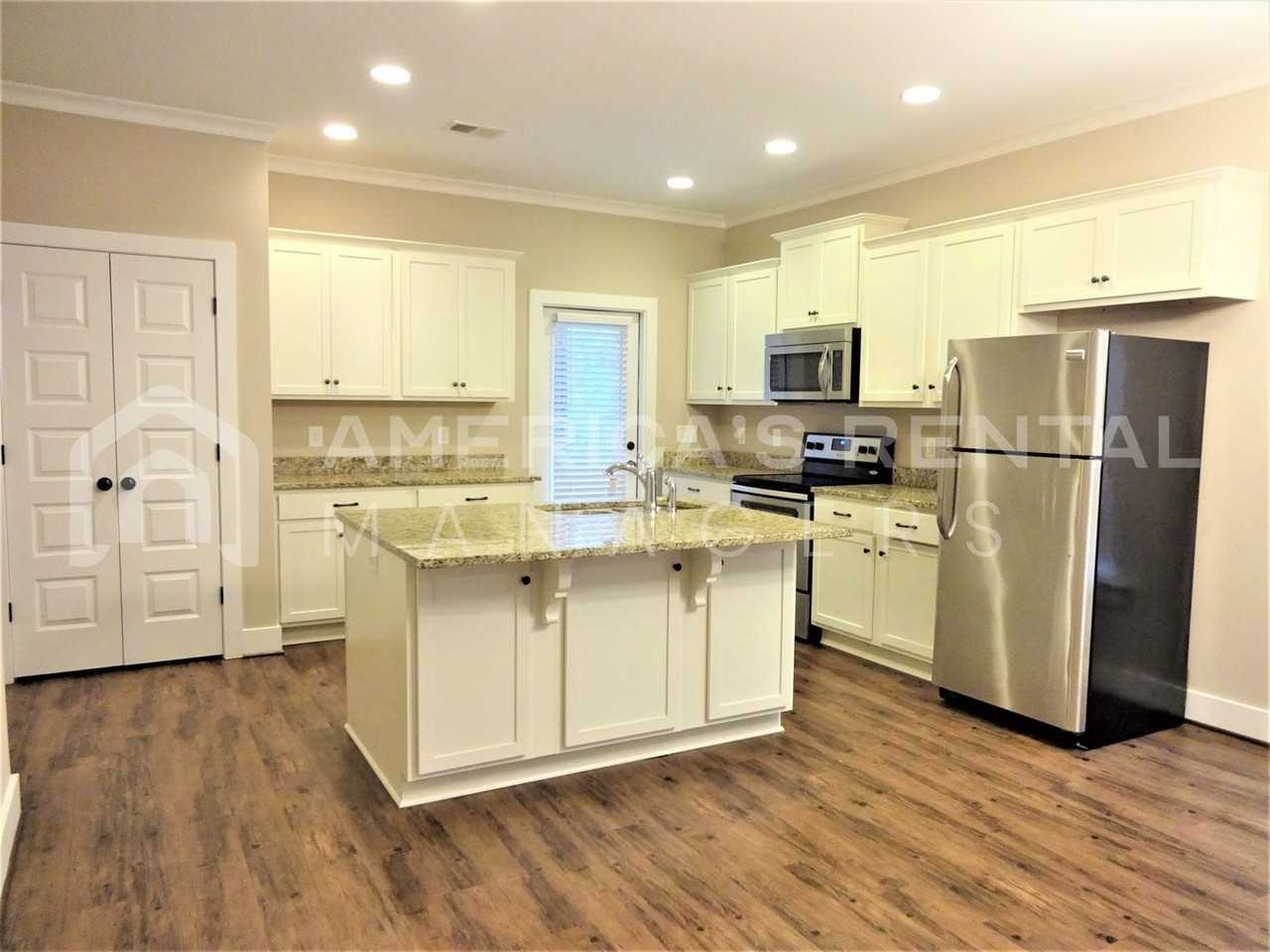 5613 Park Side Rd - Photo 5 of 16
