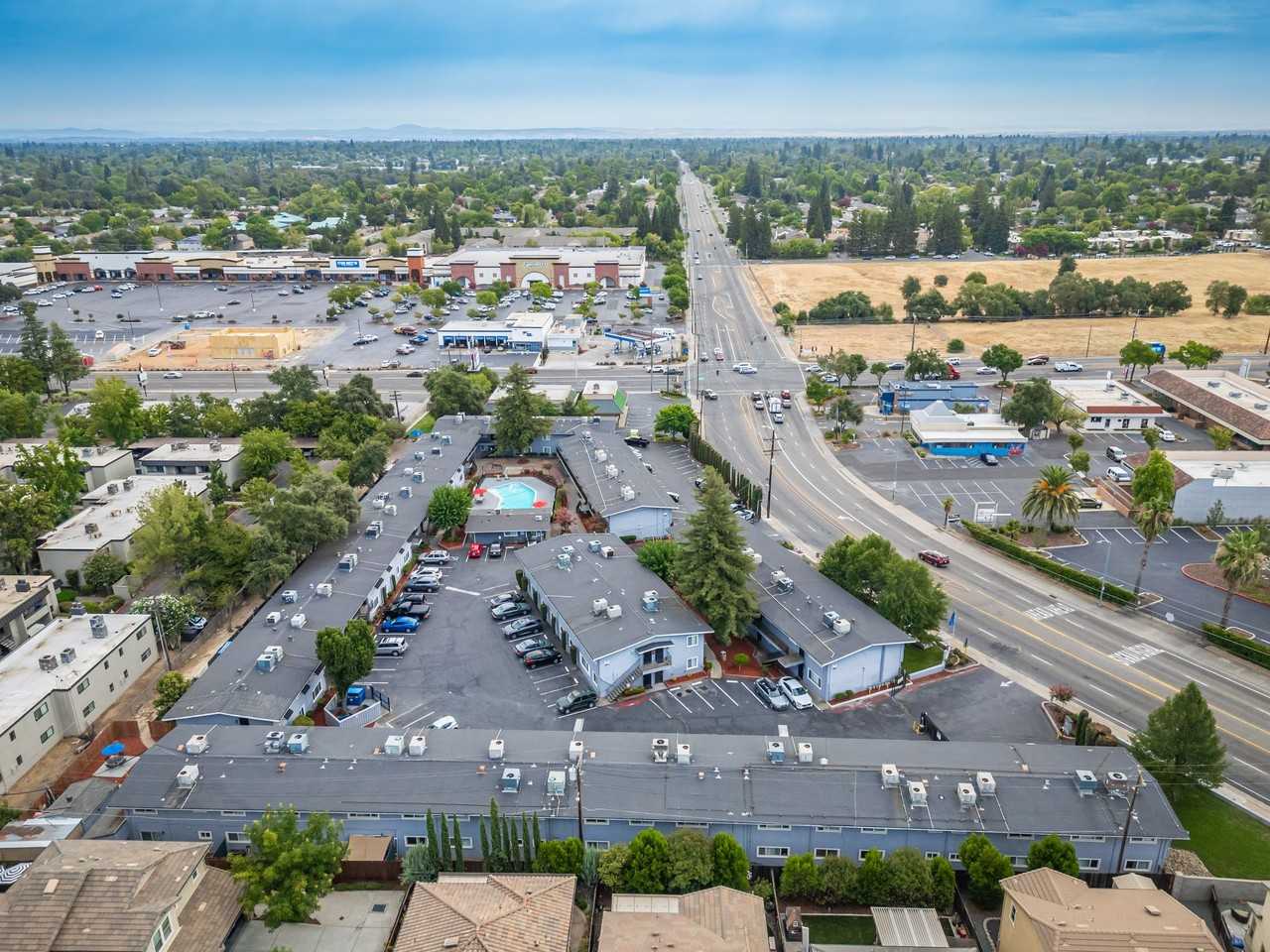 Winding Way - Photo 3 of 41