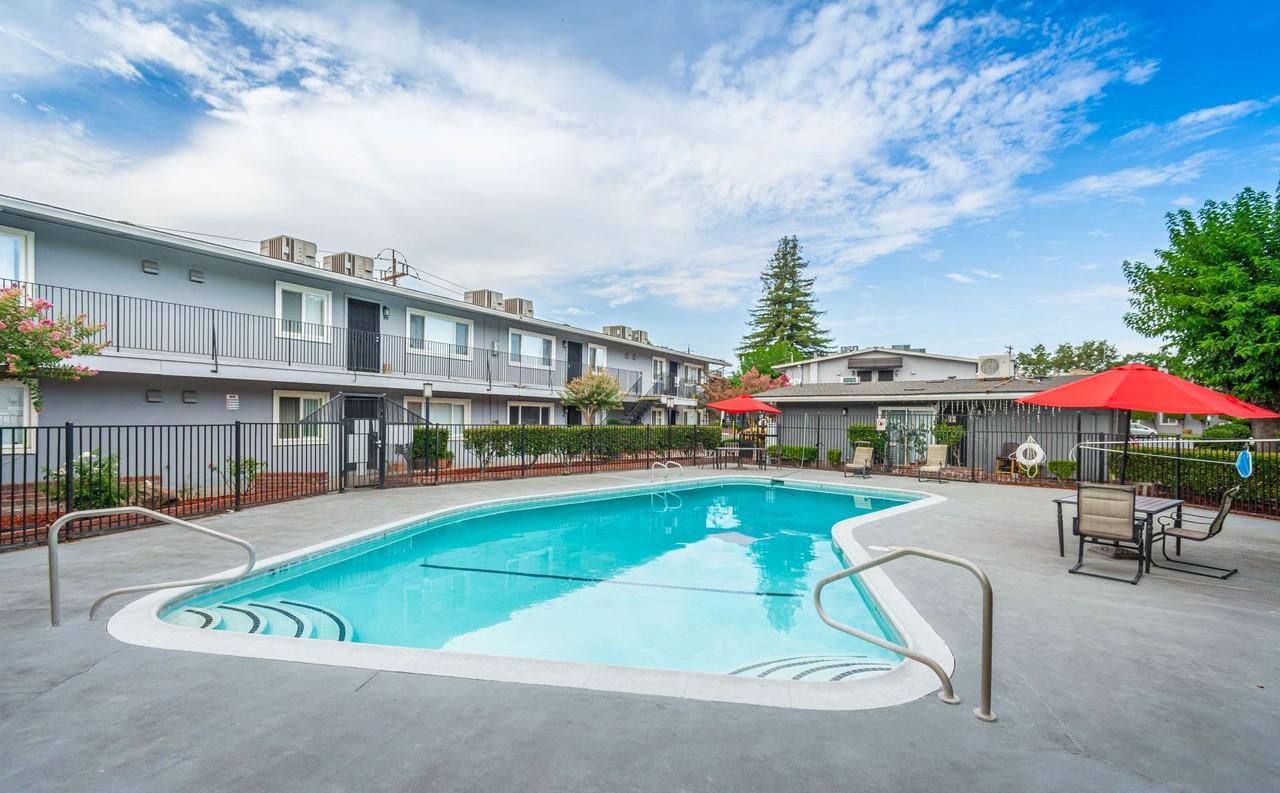 Winding Way - Photo 7 of 41