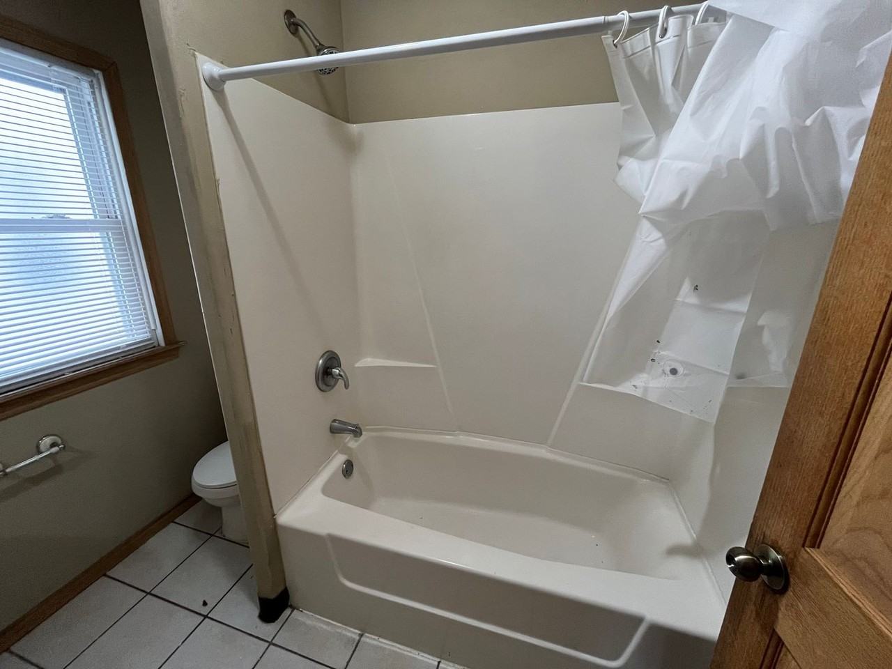 1001 Hubbard Ave - Photo 6 of 18