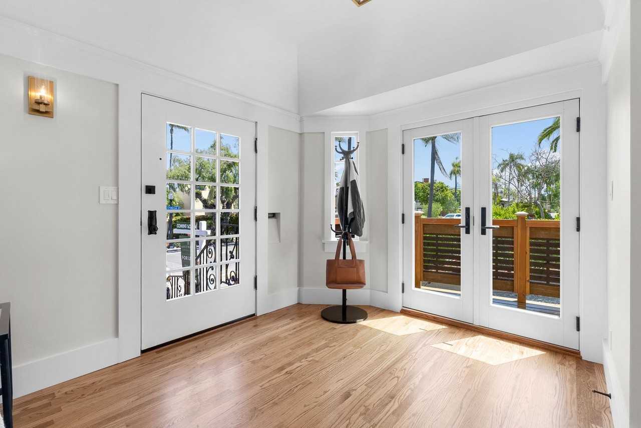 1887 Fort Stockton Dr - Photo 3 of 28