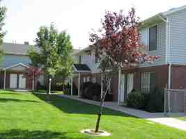 featured image of 488 Elm St