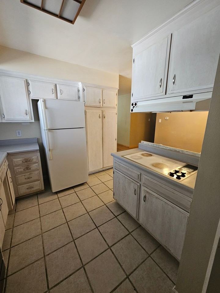 231 Galleron Way - Photo 6 of 18