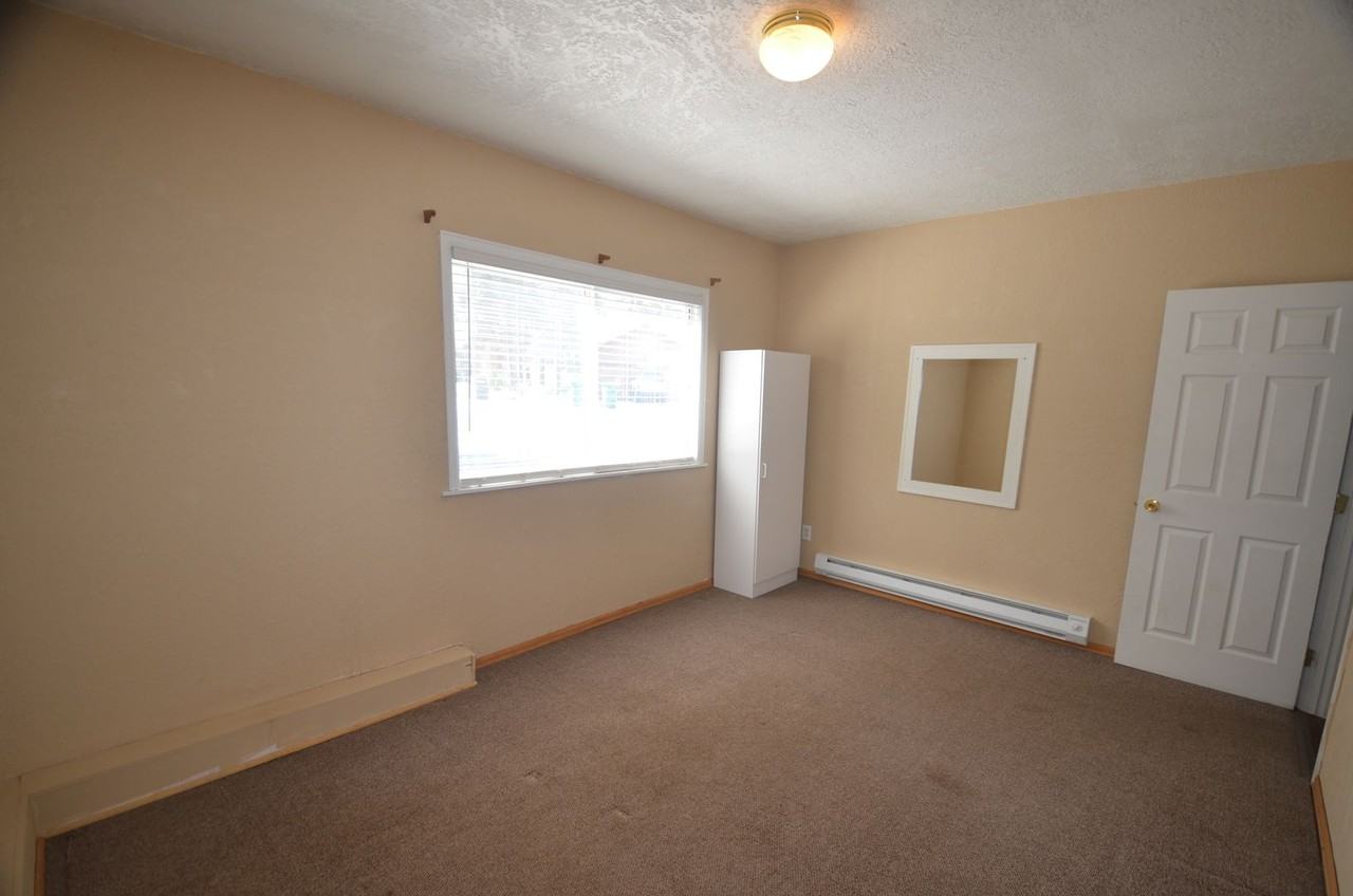 43 Red Feather Rd - Photo 4 of 12