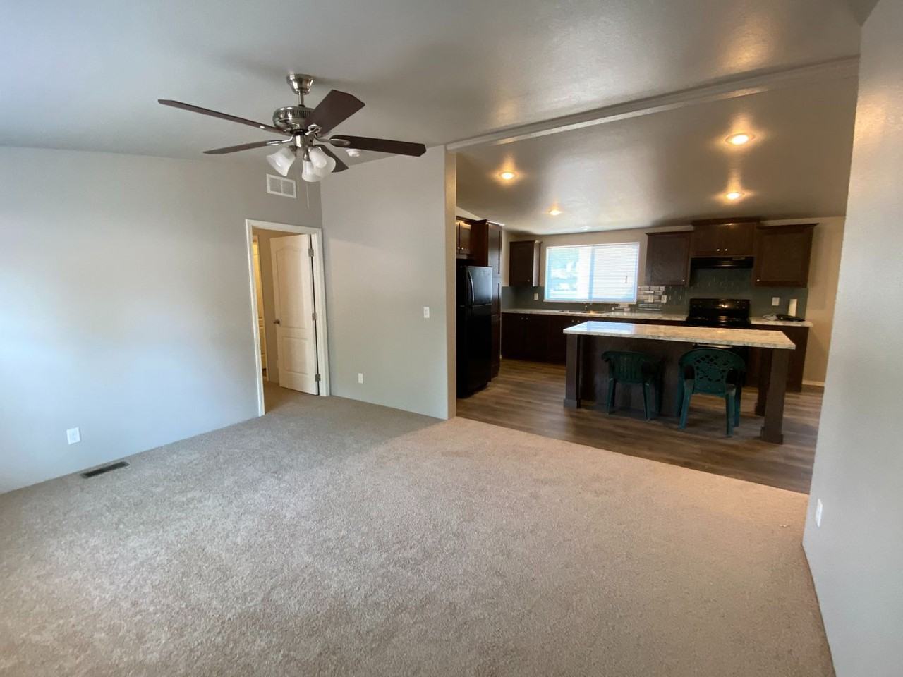 253 W Main St - Photo 3 of 18