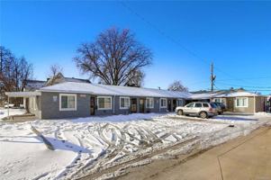 featured image of 1467 Joliet St #5