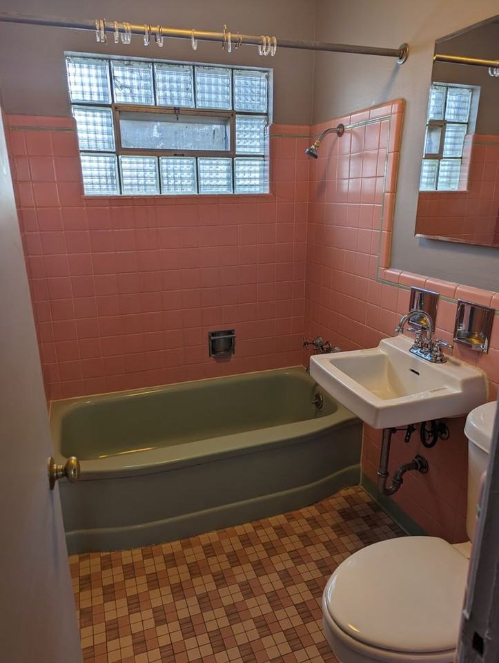 1467 Joliet St #5 - Photo 6 of 8