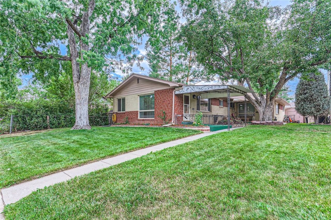 2023 S Williams St - Photo 2 of 27