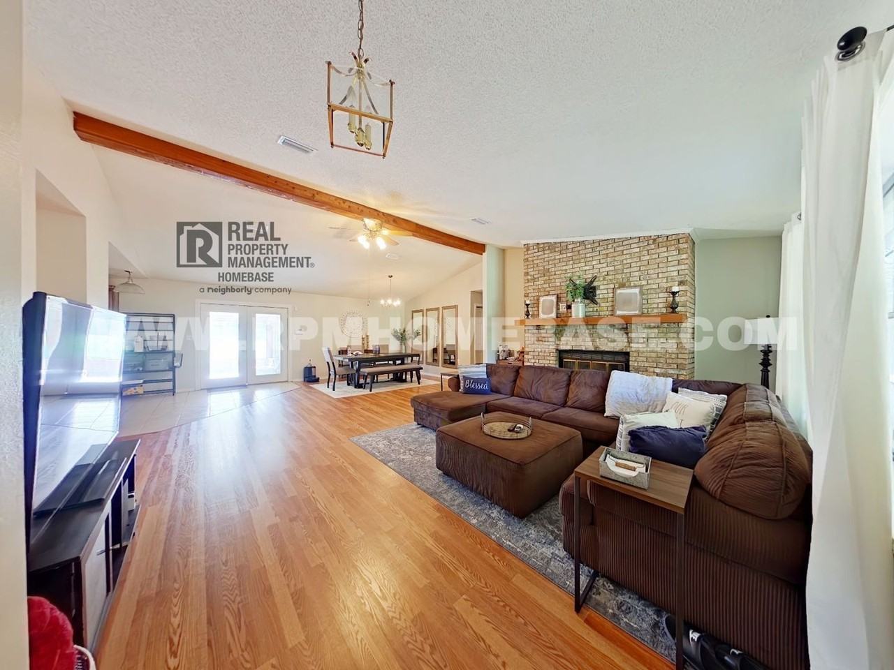 5263 Four Lake Dr - Photo 2 of 16