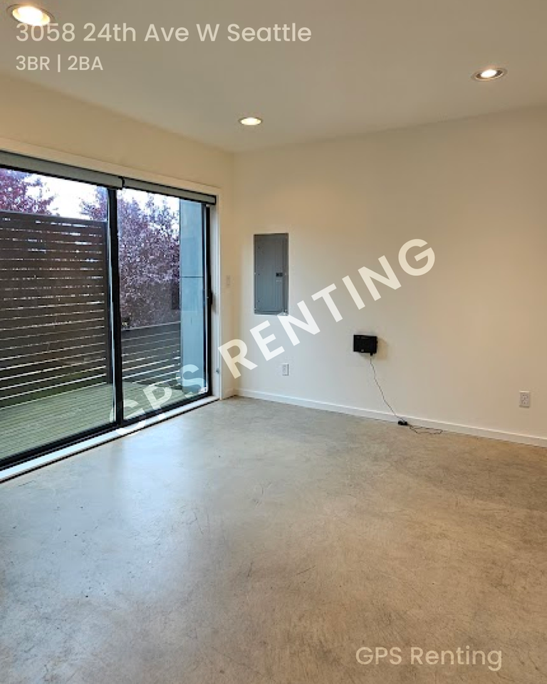 3058 24th Ave W - Photo 3 of 20