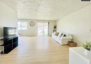 S730TE - Photo 1 of 1