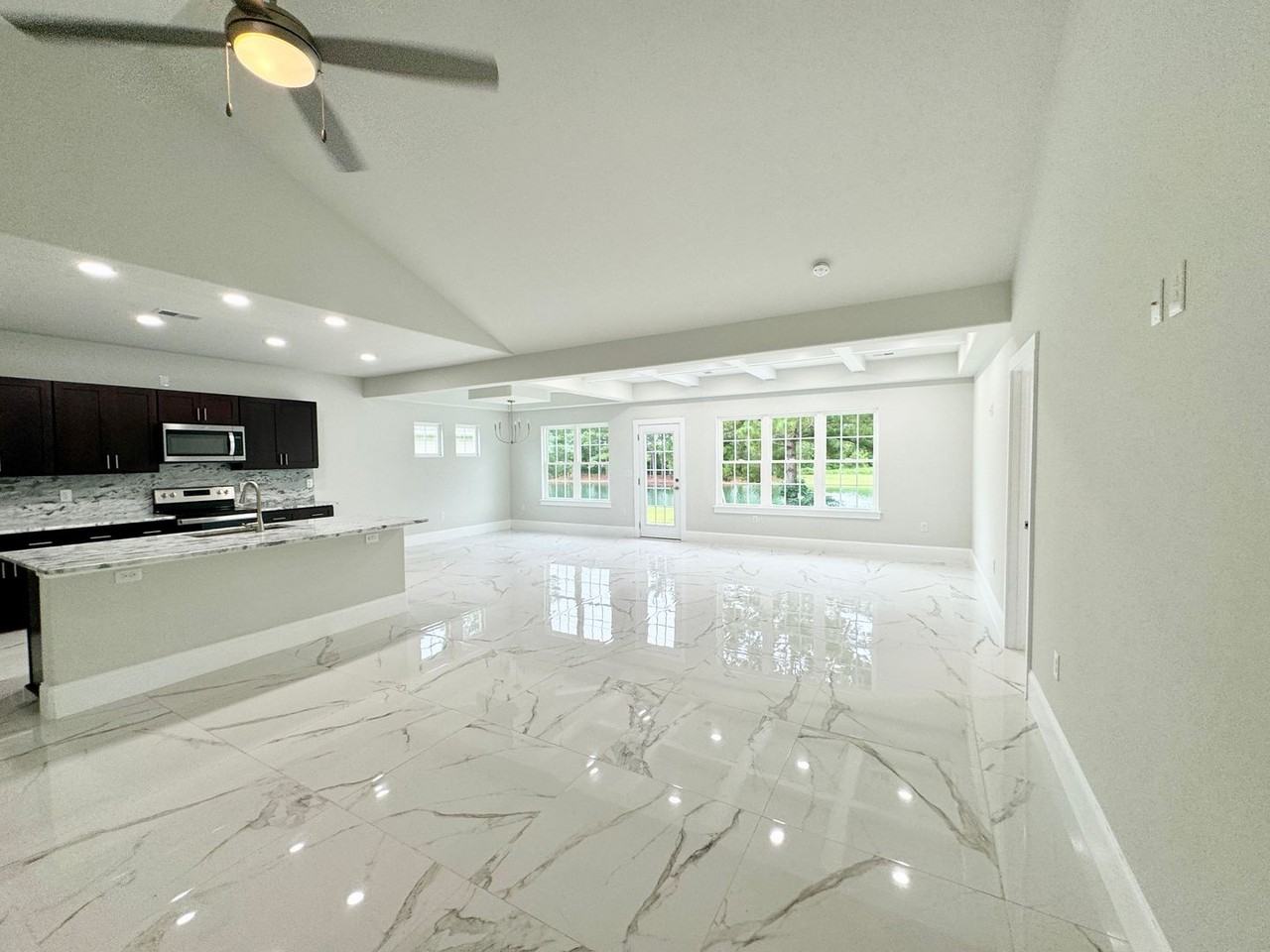 329 Blue Rock Dr - Photo 6 of 28