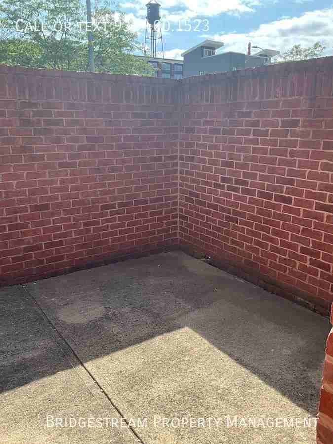 225 E 1st St - Photo 2 of 15