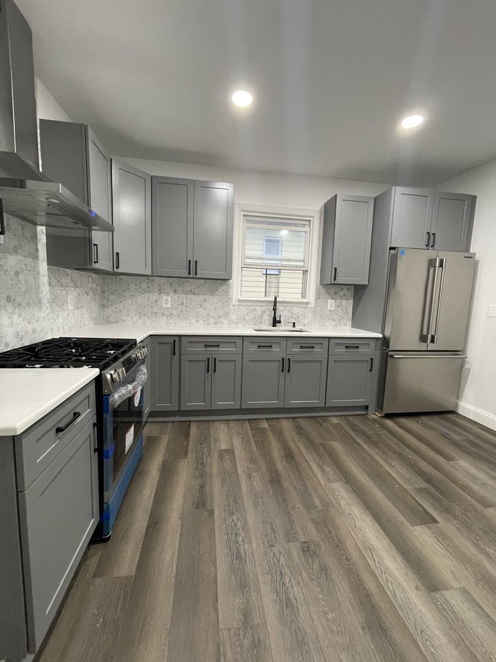 68 E 33rd St #2 - Photo 2 of 14