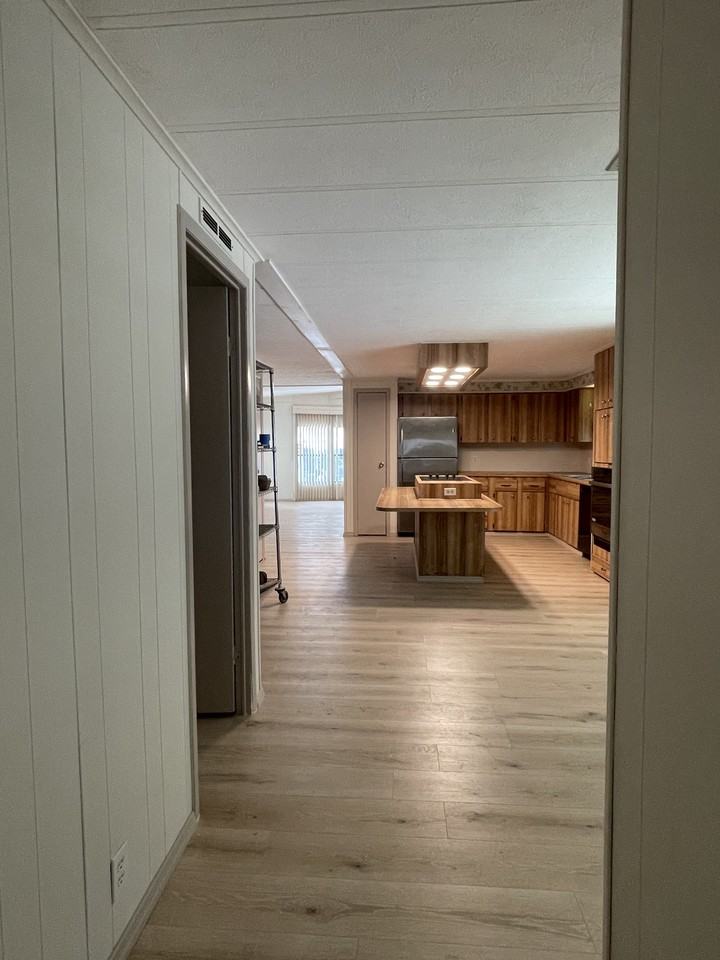 100 Hampton Rd #NA - Photo 5 of 15