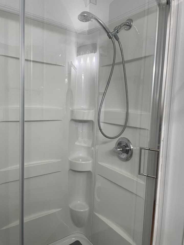 100 Hampton Rd #NA - Photo 6 of 15