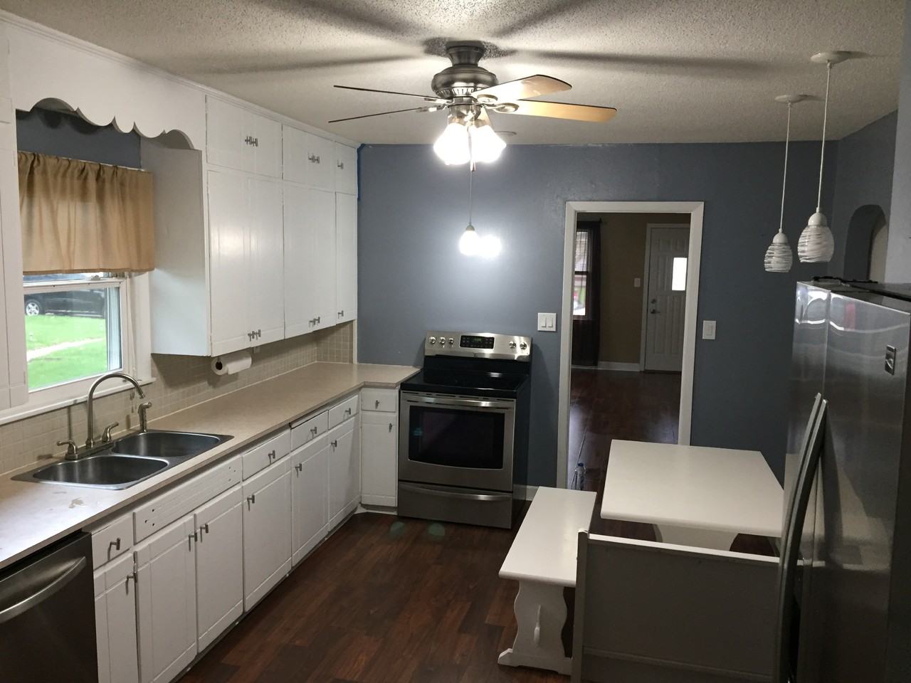 125 2nd St Sw #NA - Photo 6 of 9