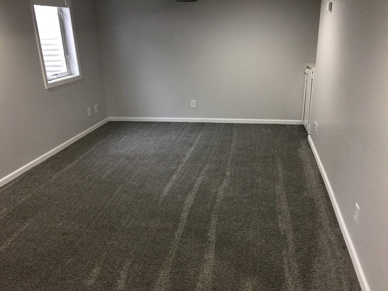 125 2nd St Sw #NA - Photo 7 of 9