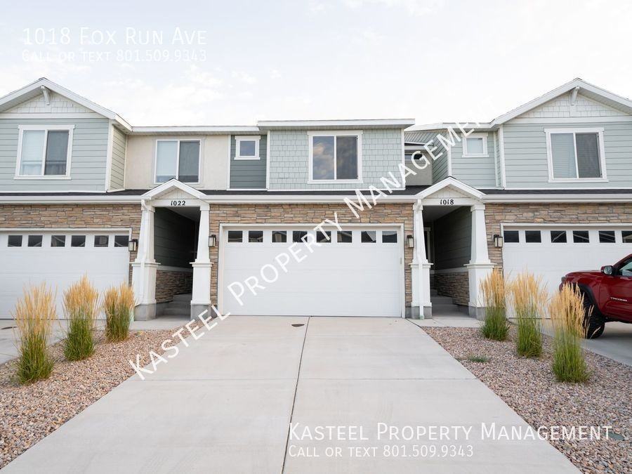 1018 W Fox Run Ave - Photo 2 of 20