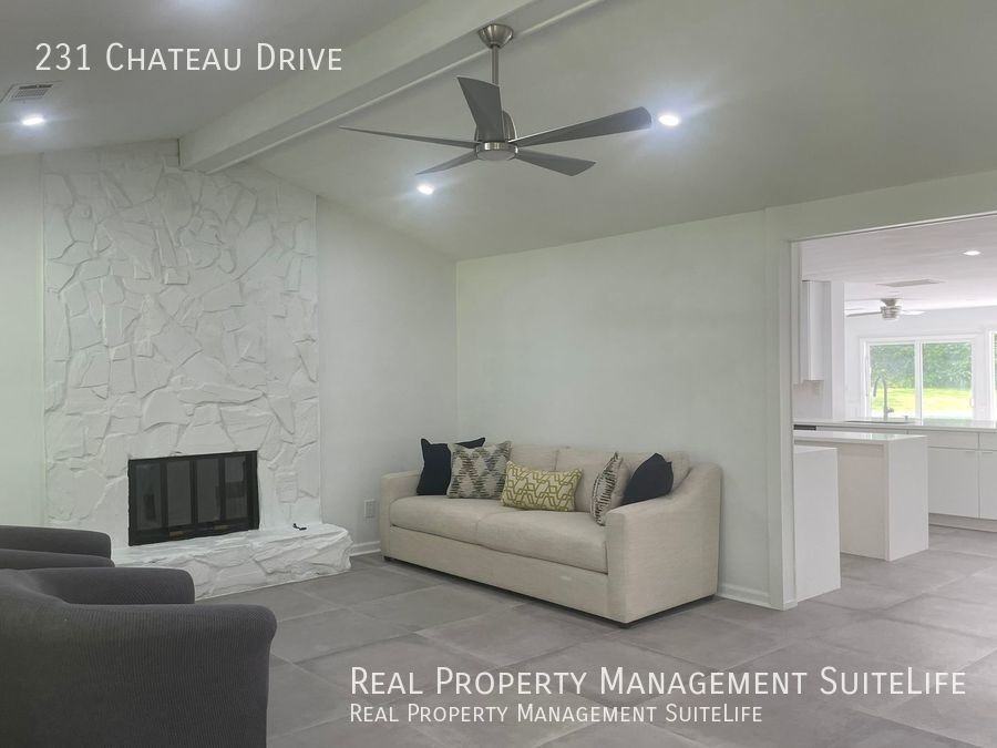 231 Chateau Dr - Photo 7 of 30