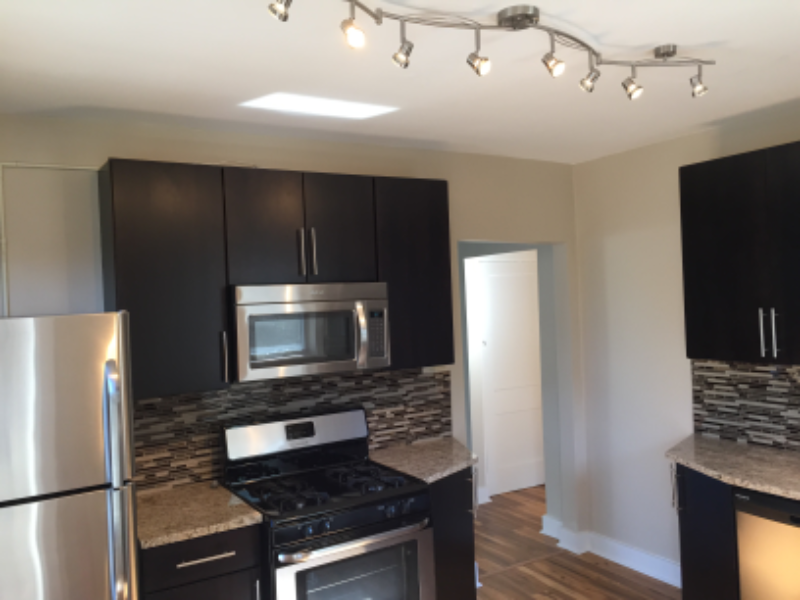 311 Augusta Street - Photo 2 of 17