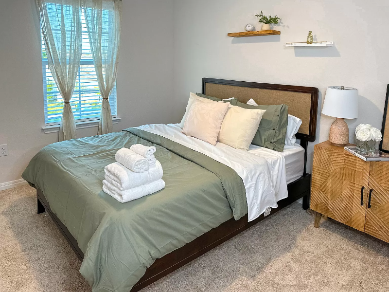 220 Brooklyn Dr - Photo 7 of 20