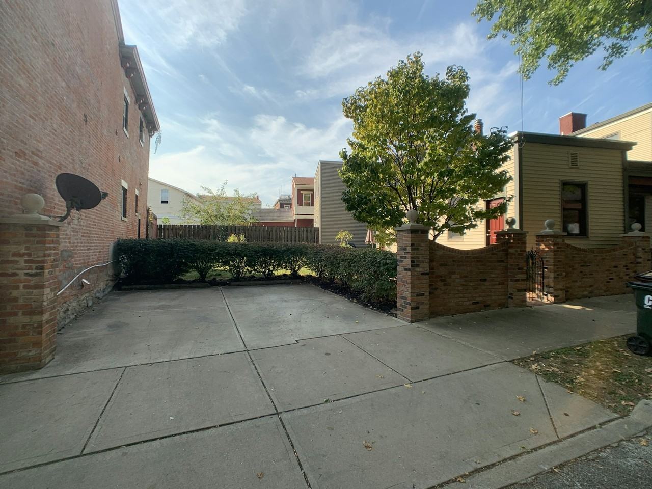 802 Main Street - Photo 2 of 14