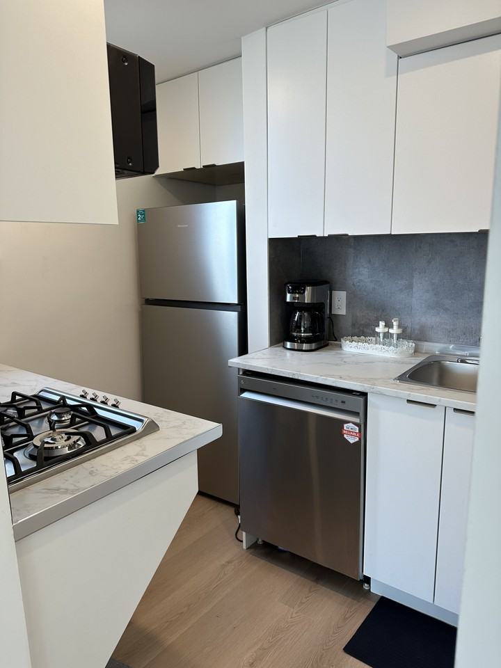 686 Crystal Court - Photo 2 of 14