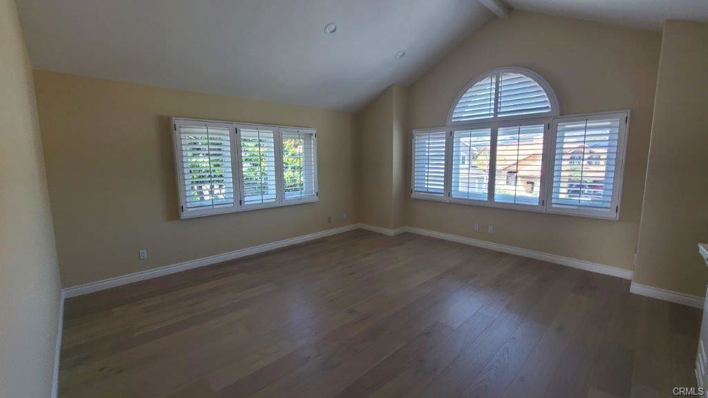 28 Belcrest - Photo 2 of 8