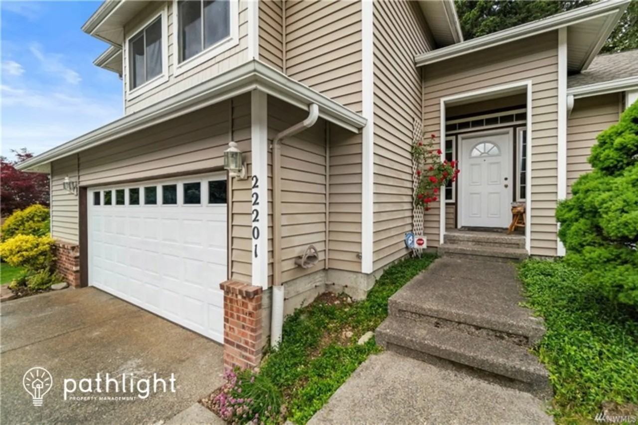 22201 112th Street Ct E - Photo 3 of 21