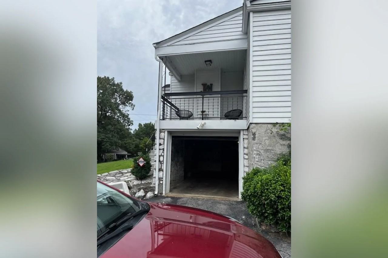 1117 Orangewood Ave - Photo 3 of 30