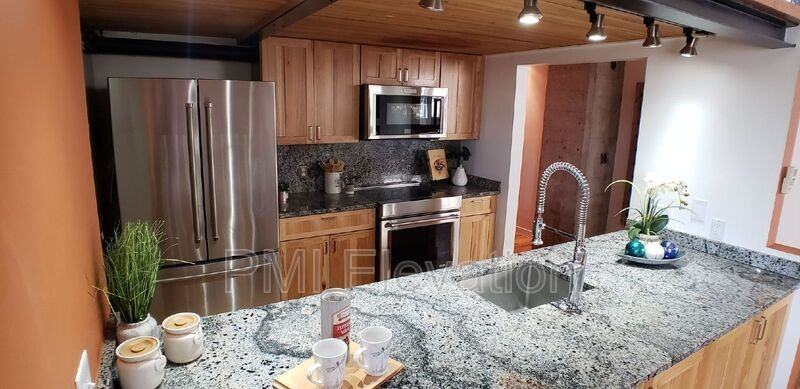 1090 Cherokee St #205 - Photo 3 of 18