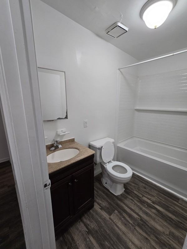 507 W Grace St #A - Photo 4 of 13