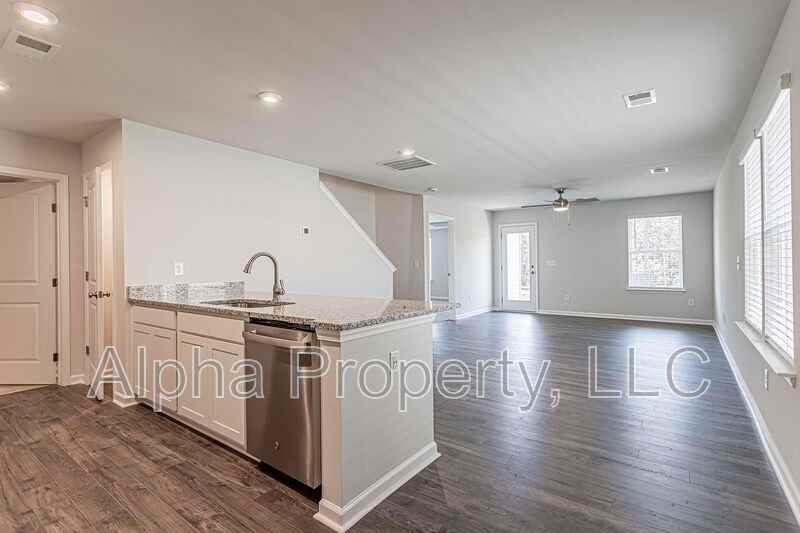 304 Boneset Dr - Photo 5 of 28