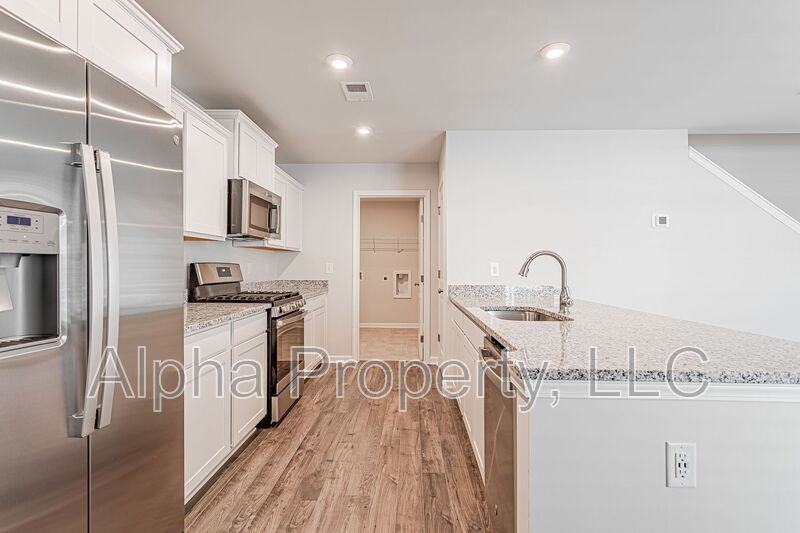 304 Boneset Dr - Photo 6 of 28