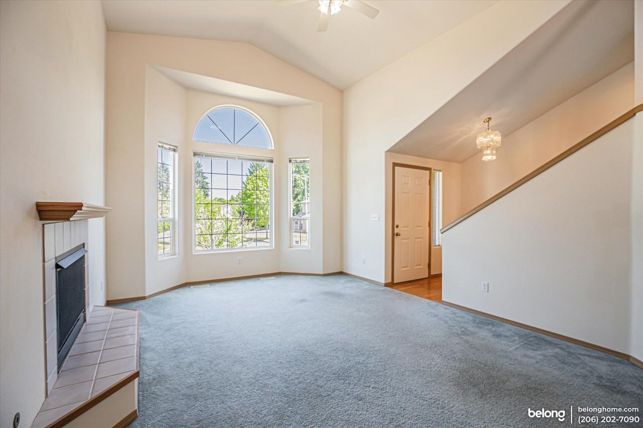 16994 157th St Se - Photo 2 of 24